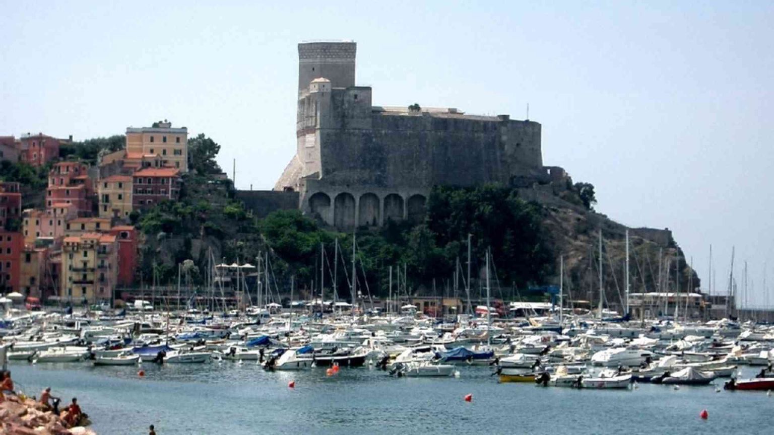 Il dialetto universale di Paolo Bertolani