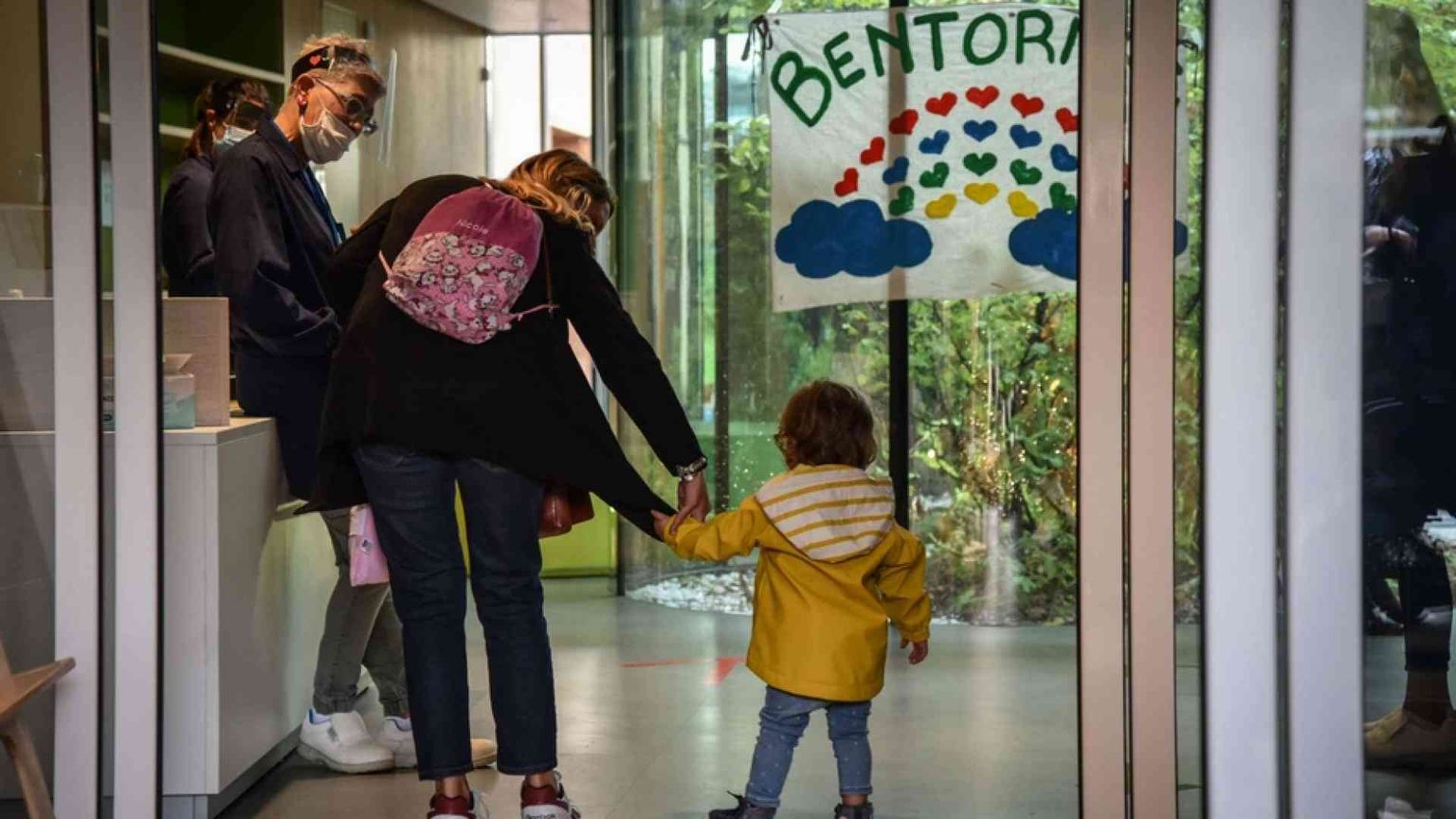 Allarme per gli insegnanti di sostegno: per 80mila studenti solo precari