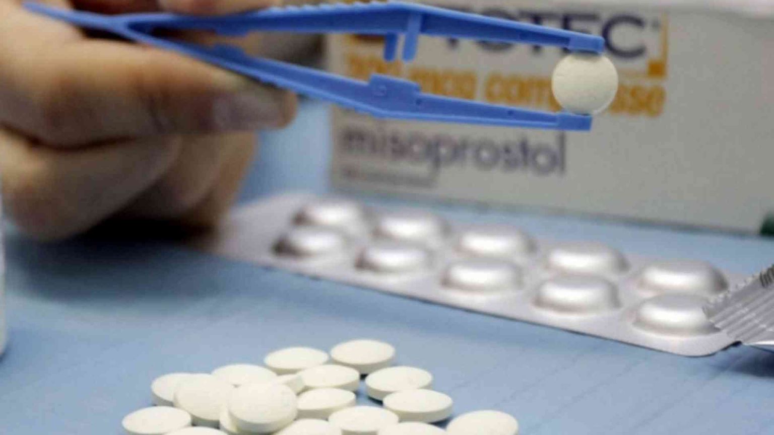 Ru486 in ospedale, il Piemonte rovescia le linee guida del Ministero?