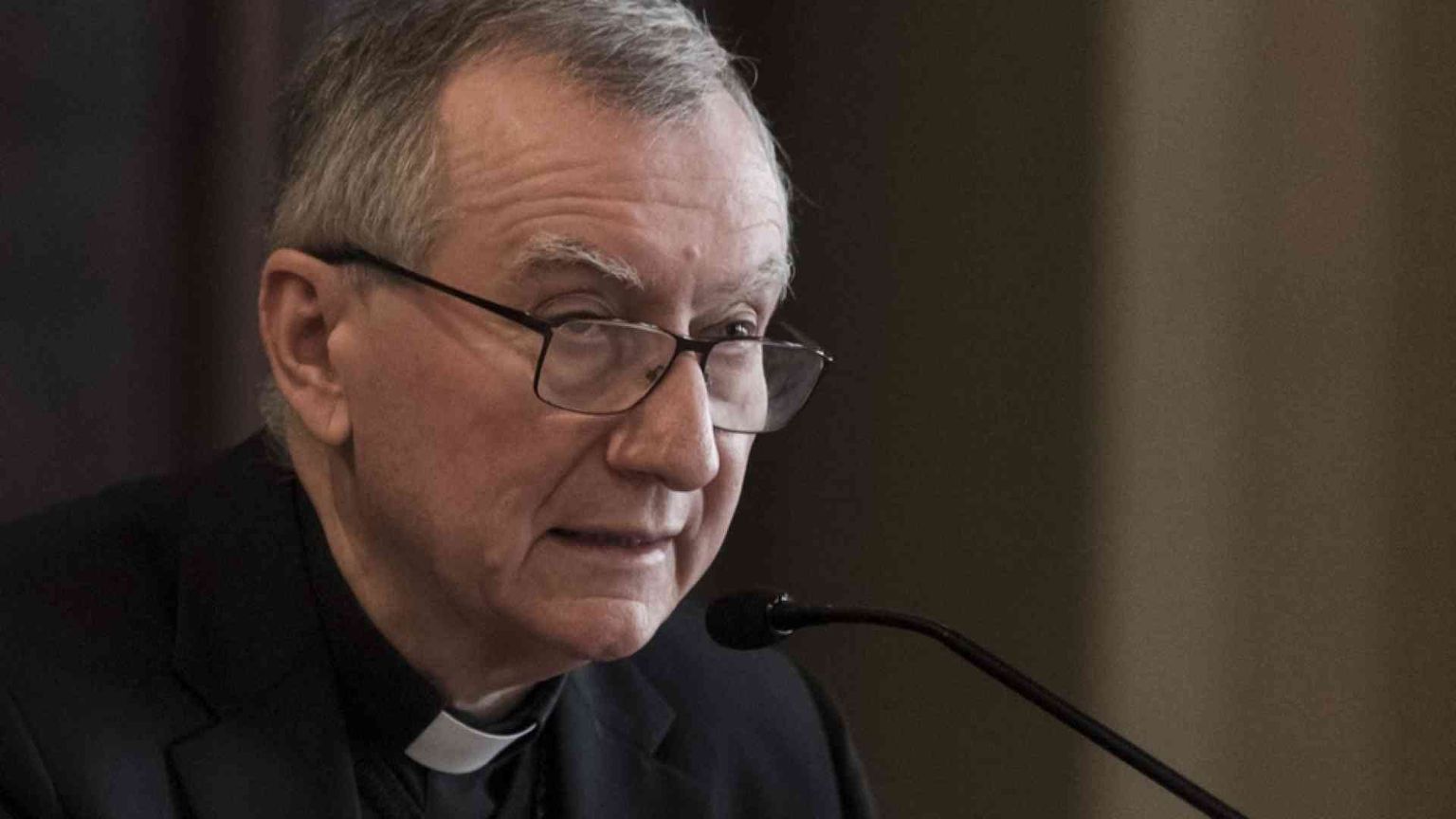 Parolin: la Santa Sede conferma l'impegno alla trasparenza
