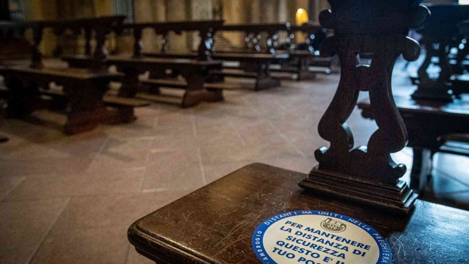 La Cei precisa: per Messe e cerimonie misure di sicurezza invariate