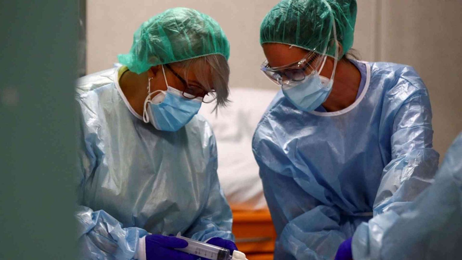 Olanda, il governo estende l'eutanasia ai bambini fino a 12 anni