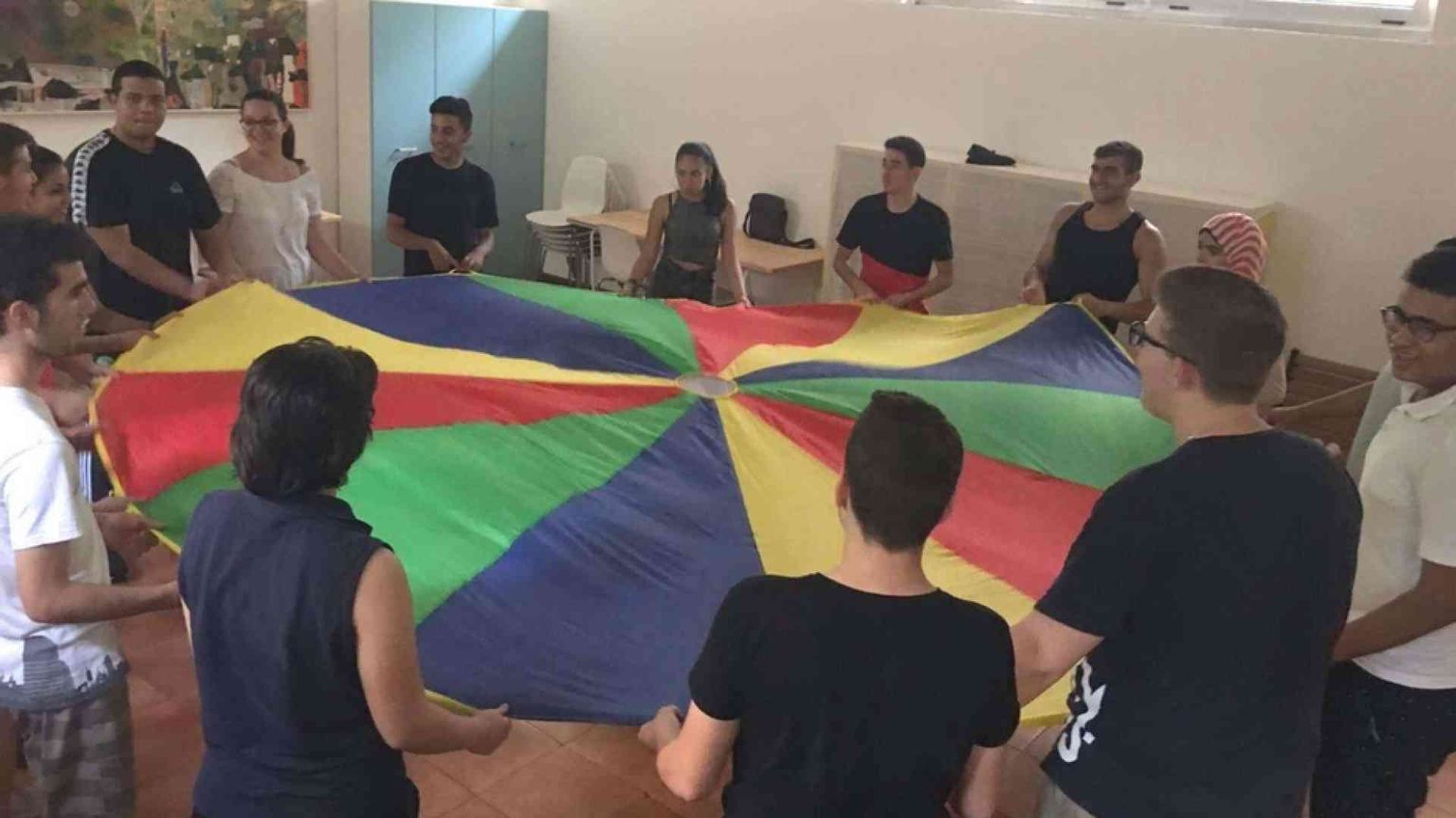 Volontari nelle case popolari, ecco come cresce la nuova Milano