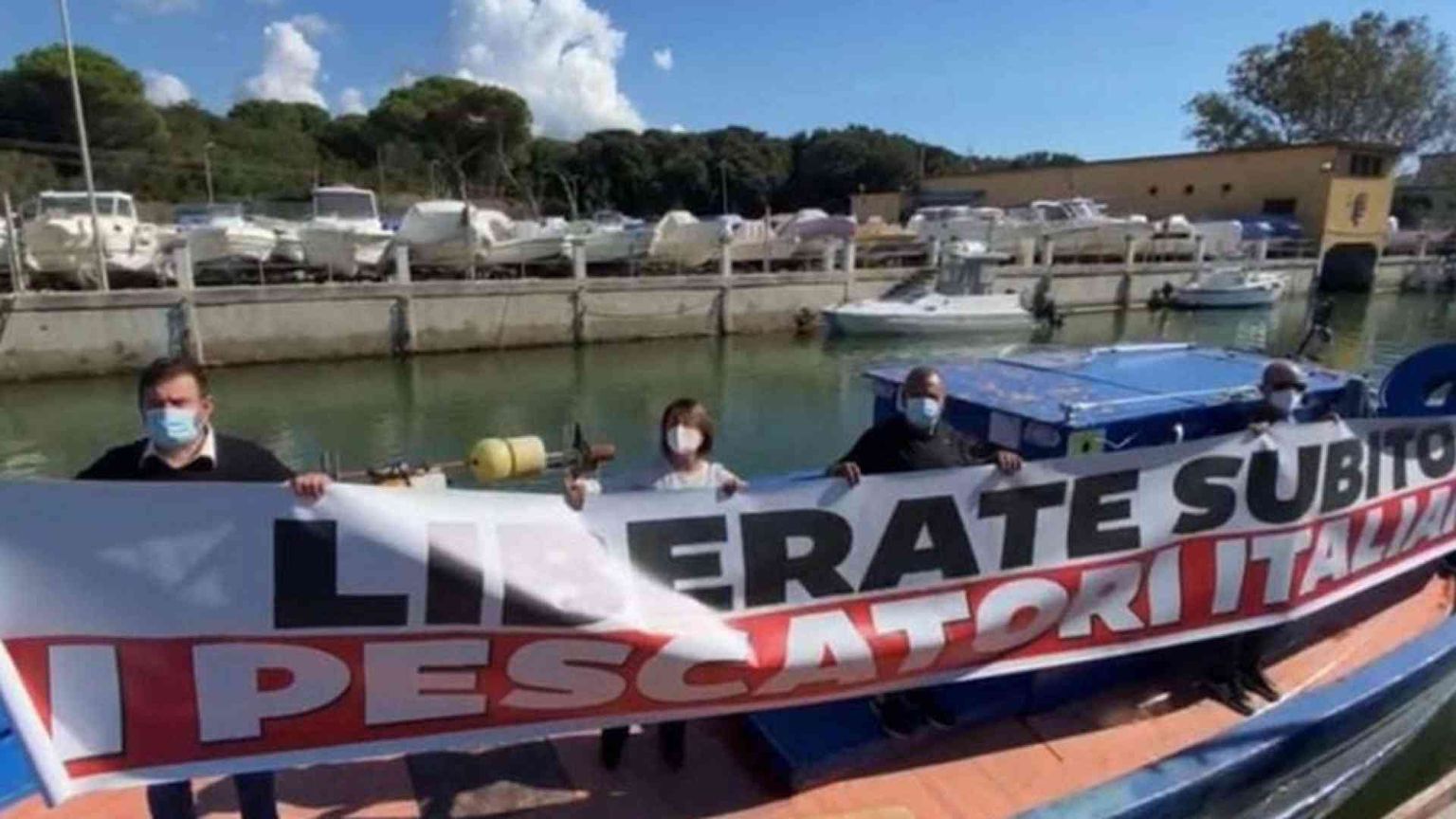 Il Papa incontra le famiglie dei pescatori siciliani sequestrati in Libia