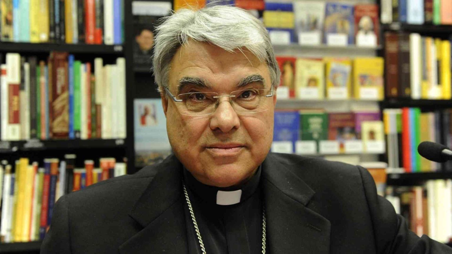 La porpora a Semeraro: santa Teresina, Bello e Acutis le mie guide