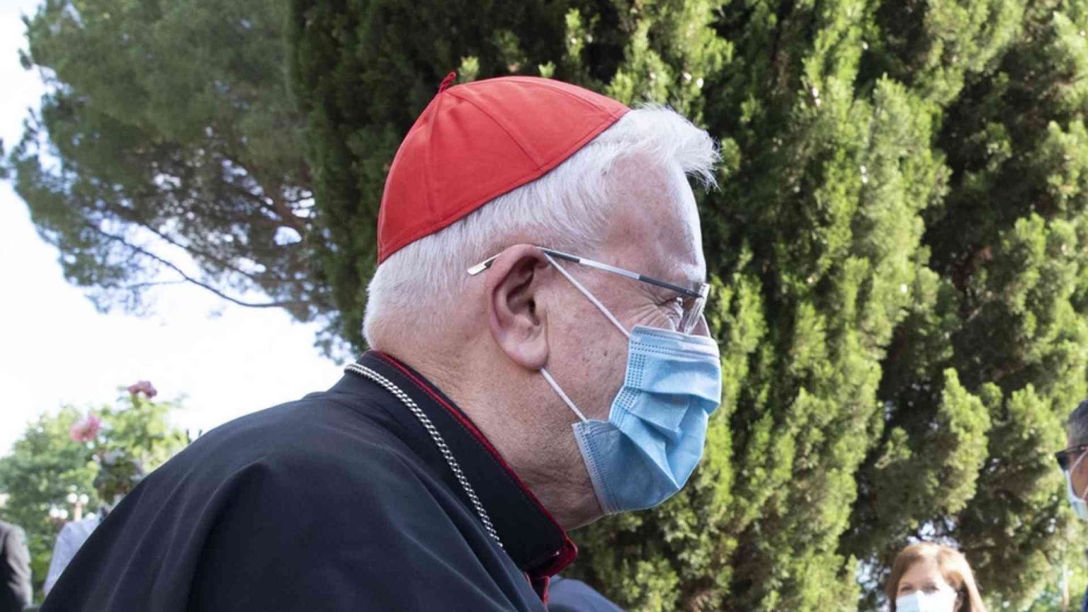 Migliorano le condizioni di salute del cardinale Gualtiero Bassetti