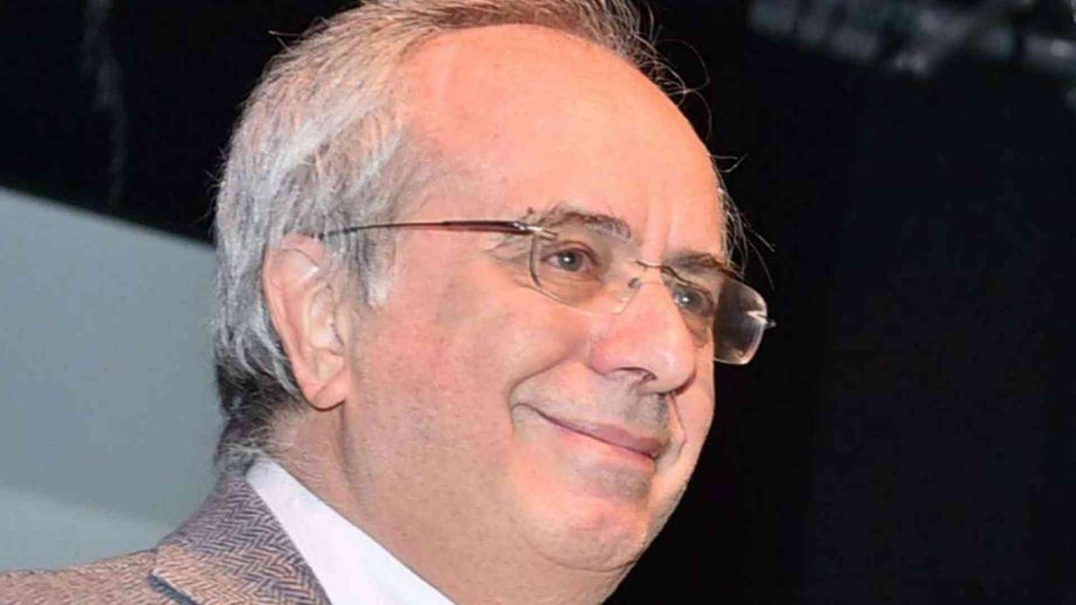 Più consapevolezza e basta distorsioni