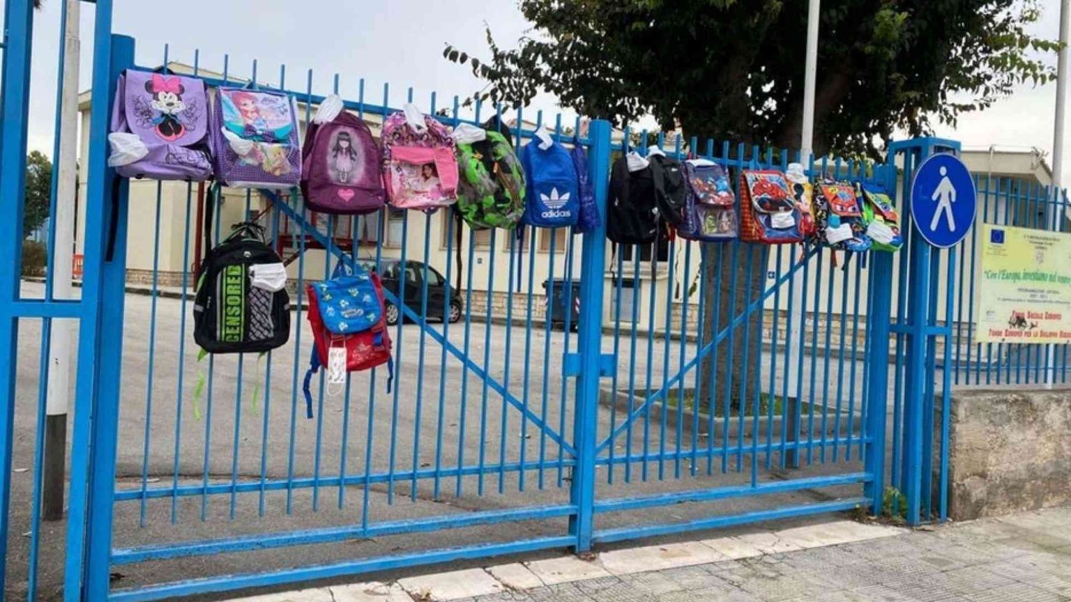 Ecco perché chiudere le scuole non è la soluzione migliore