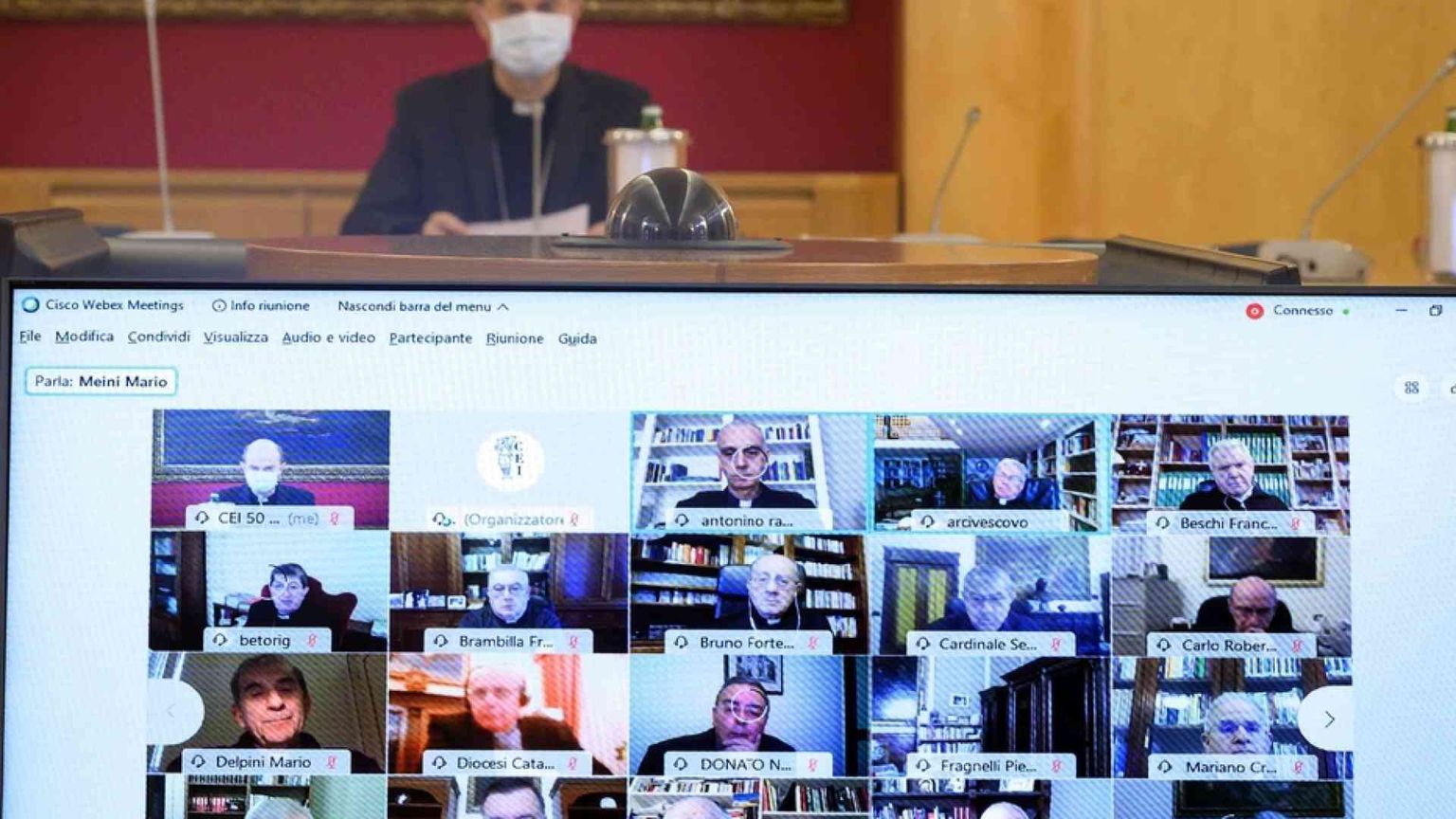 Mons. Meini: "In contatto con le ferite dell'umanità"