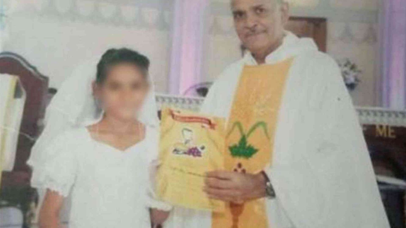 Liberata la 13enne cristiana rapita, convertita e sposata con la forza