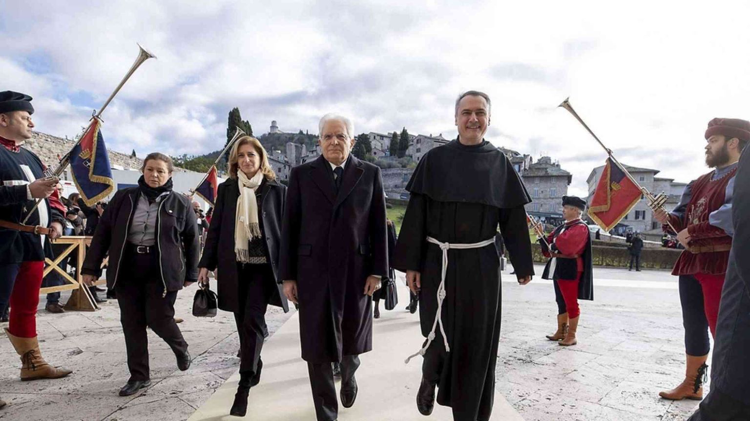 «Io, cardinale francescano col sorriso. La fraternità risposta agli egoismi»