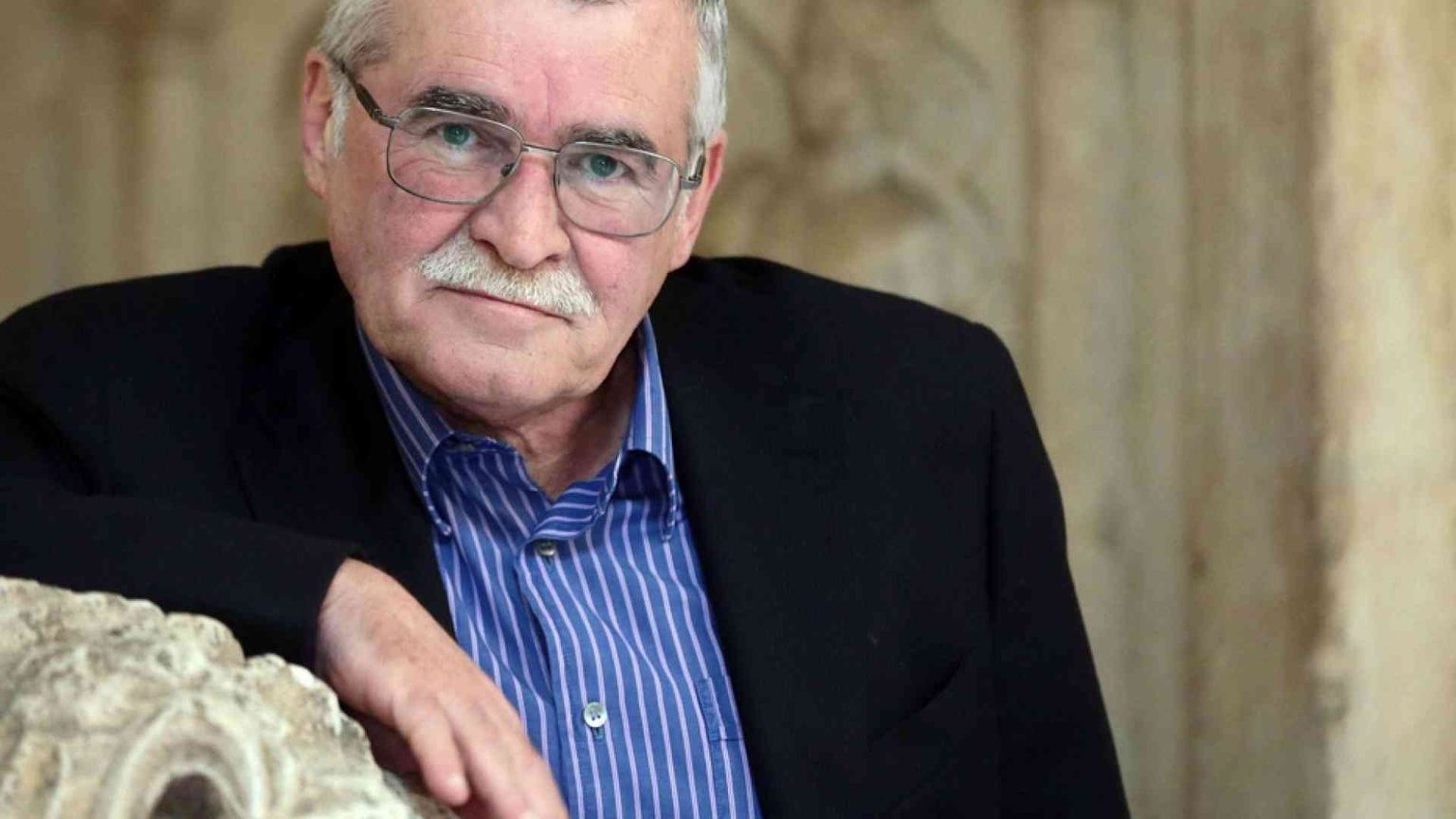 Addio a Santagata, grande interprete di Dante e Petrarca e intenso scrittore