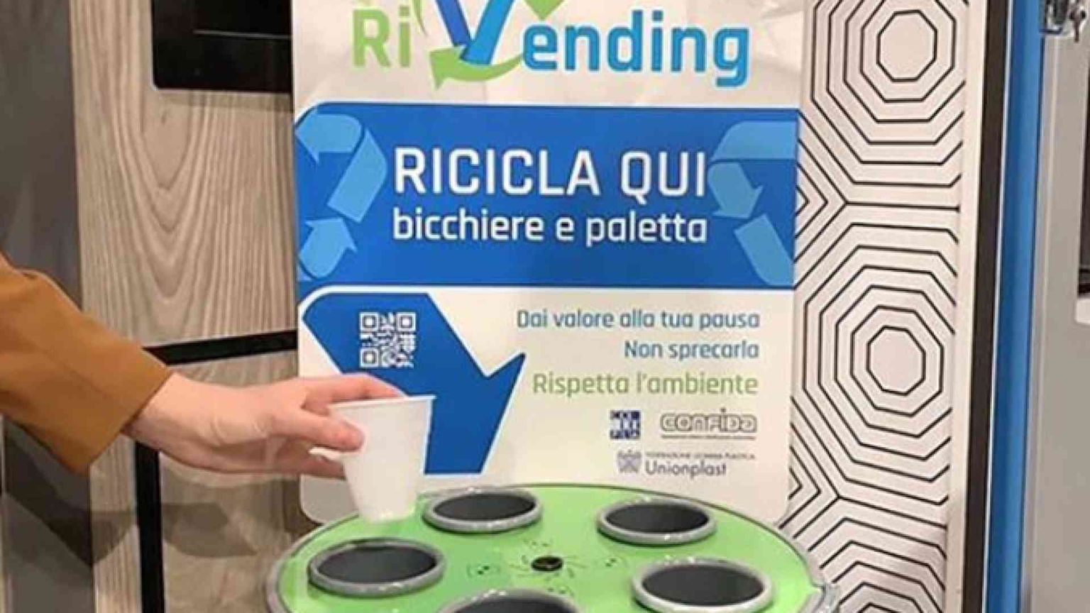 Cup2cup, il bicchiere ambientale