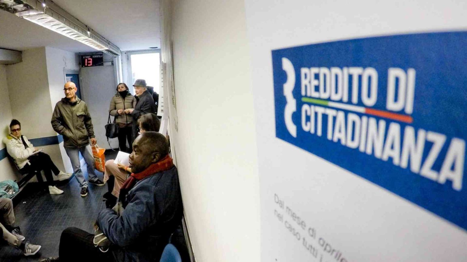 Reddito di cittadinanza: il 15% dei beneficiari ha trovato lavoro