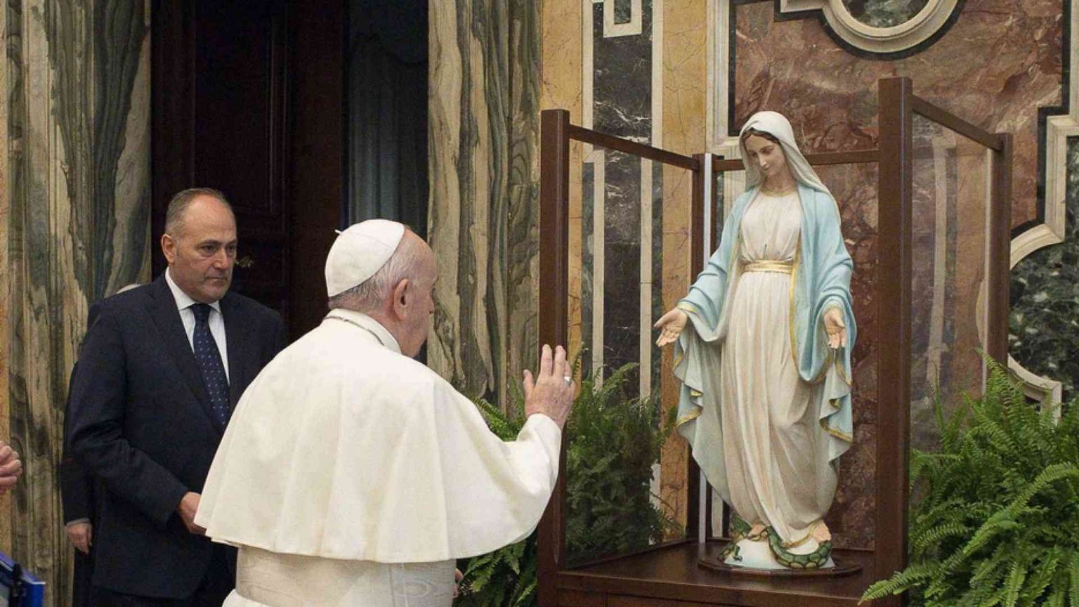 La Beata Vergine della Medaglia Miracolosa in Italia per dare speranza