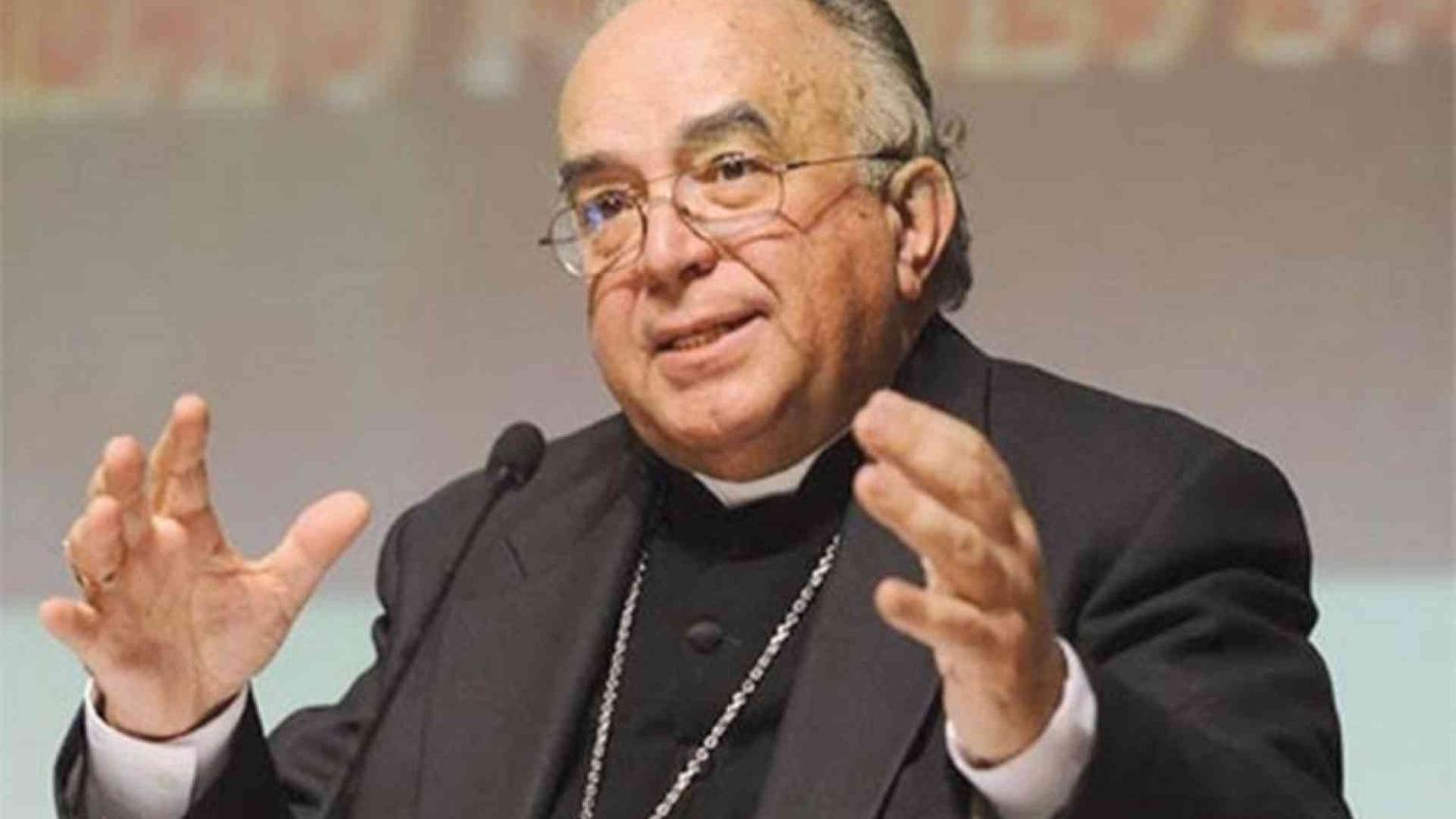 Positivo anche monsignor Pacomio, vescovo emerito di Mondovì