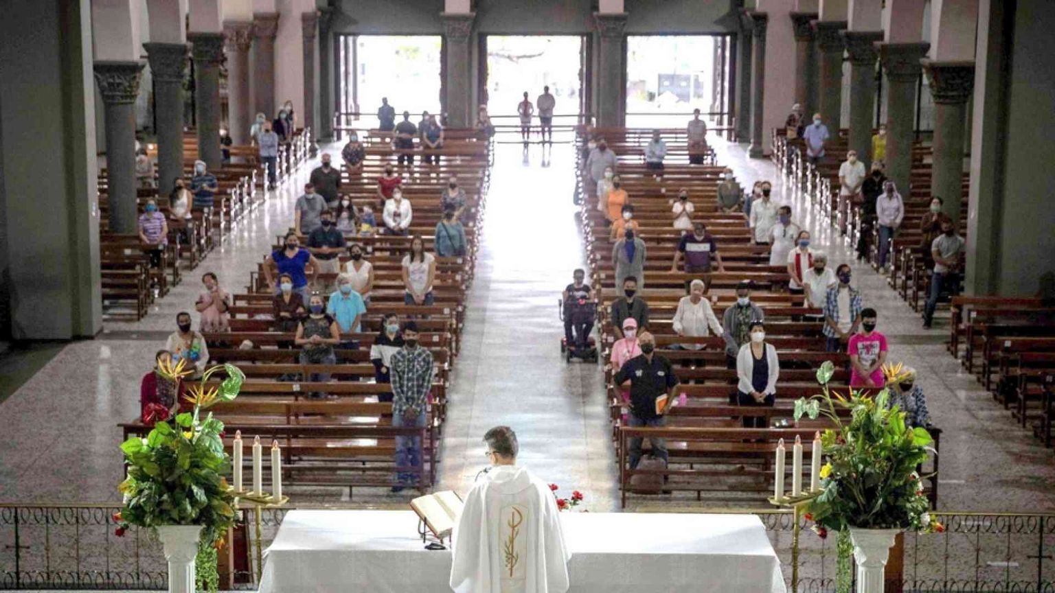 Nel nuovo Messale il “no” alle Messe fai-da-te