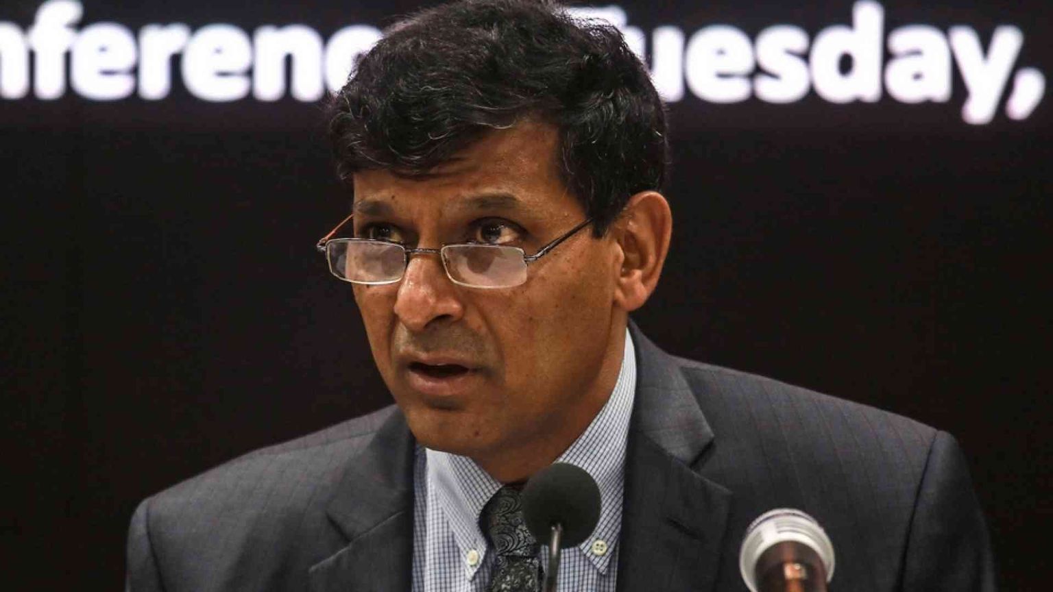 Rajan: «Fra Stato e mercato il "Terzo pilastro" delle comunità locali»