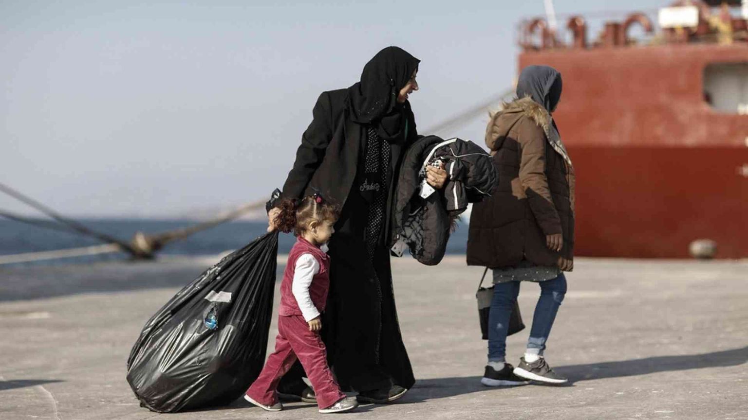 I soccorsi tardano, il piccolo Yahya annega. Il padre arrestato dai greci