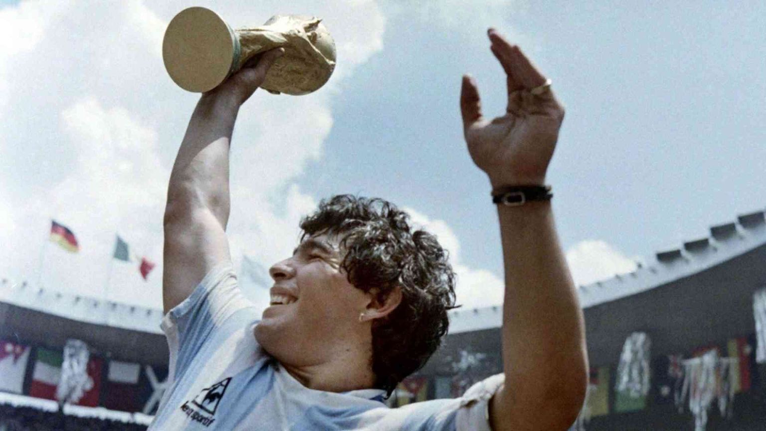 Il mito di Maradona raccontato dal «suo» telecronista, Victor Hugo Morales