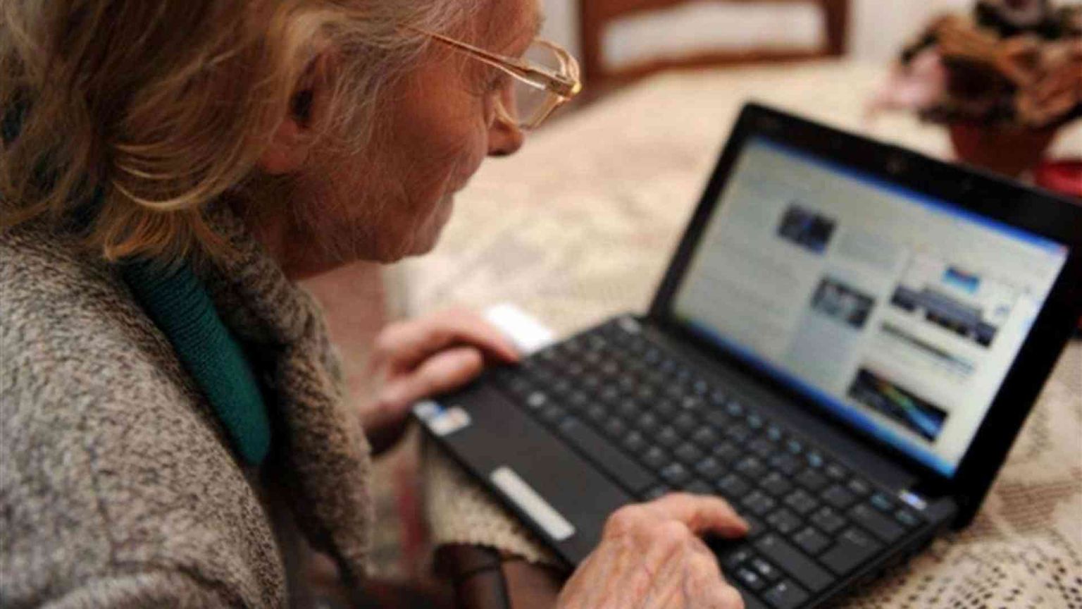 #aGiftOfWisdom: pillole di saggezza degli anziani su Natale e covid