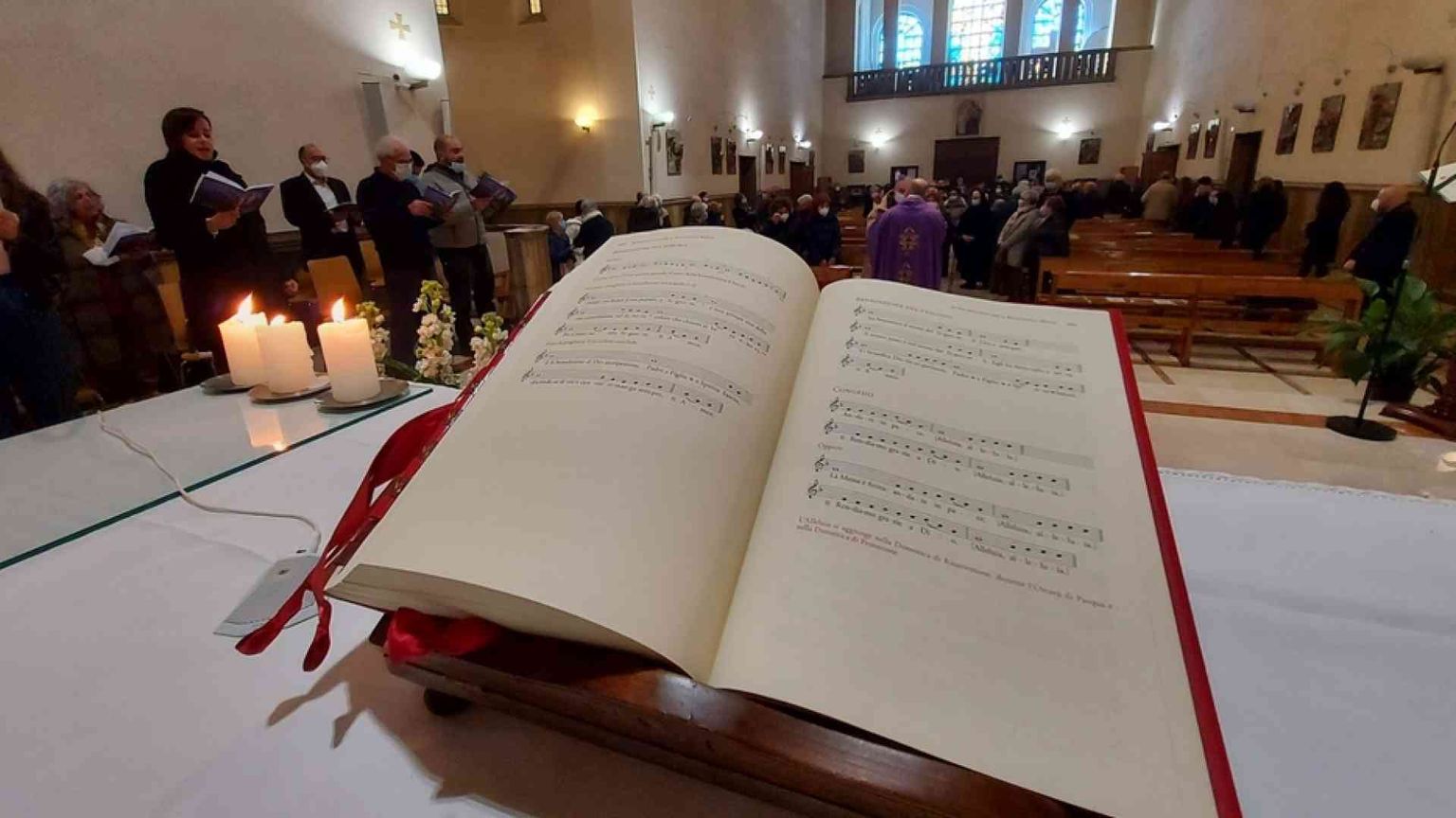 Il nuovo Messale in italiano? "Ben accolto nelle parrocchie"