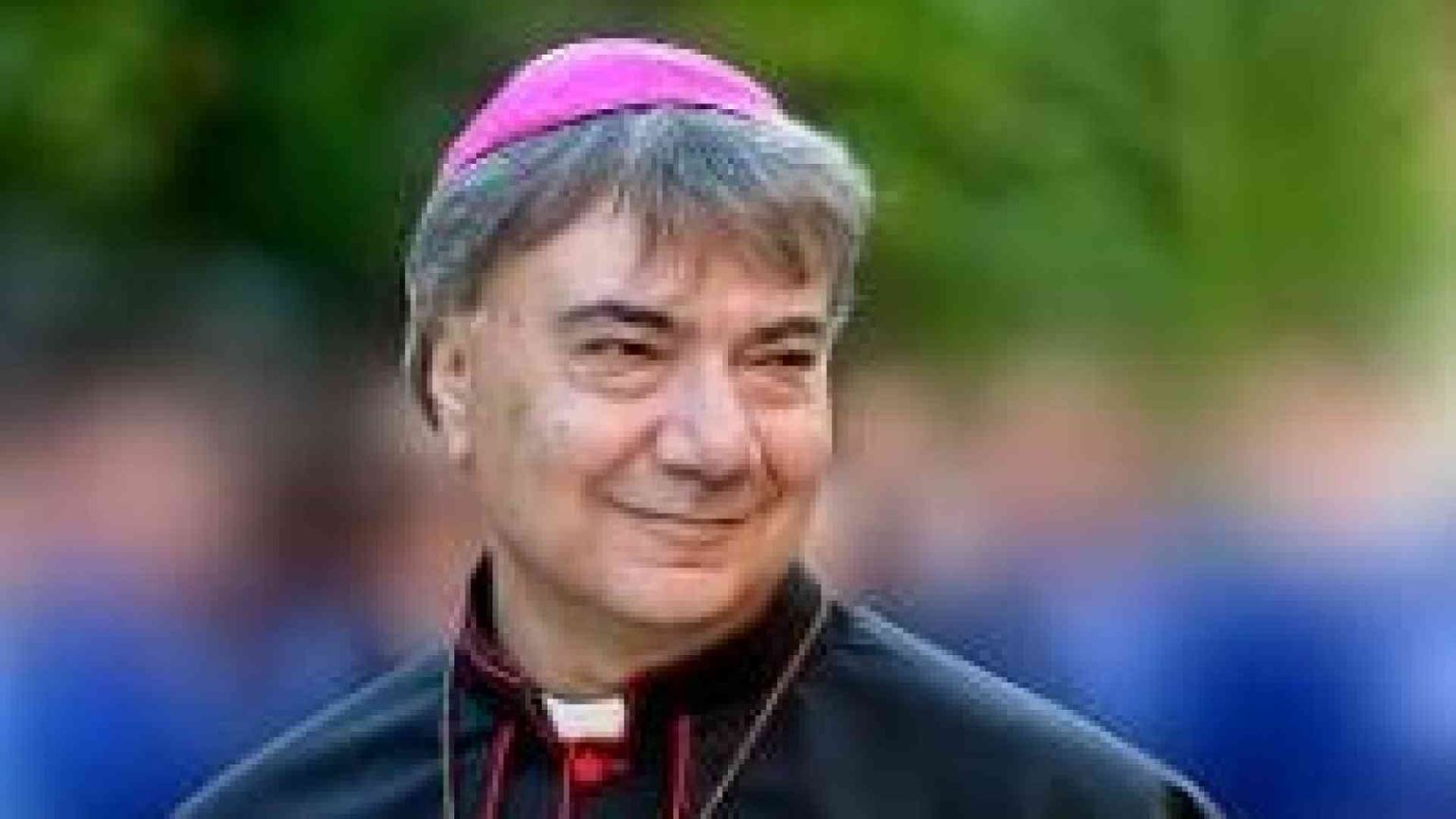 Napoli ha un nuovo arcivescovo: è il 57enne Domenico Battaglia