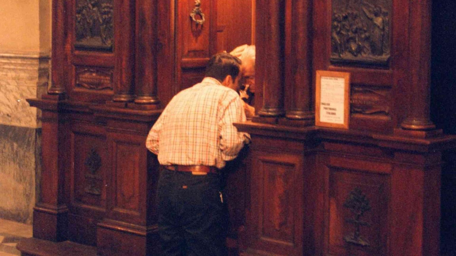 In questo Natale (anche) assoluzione generale e comunitaria