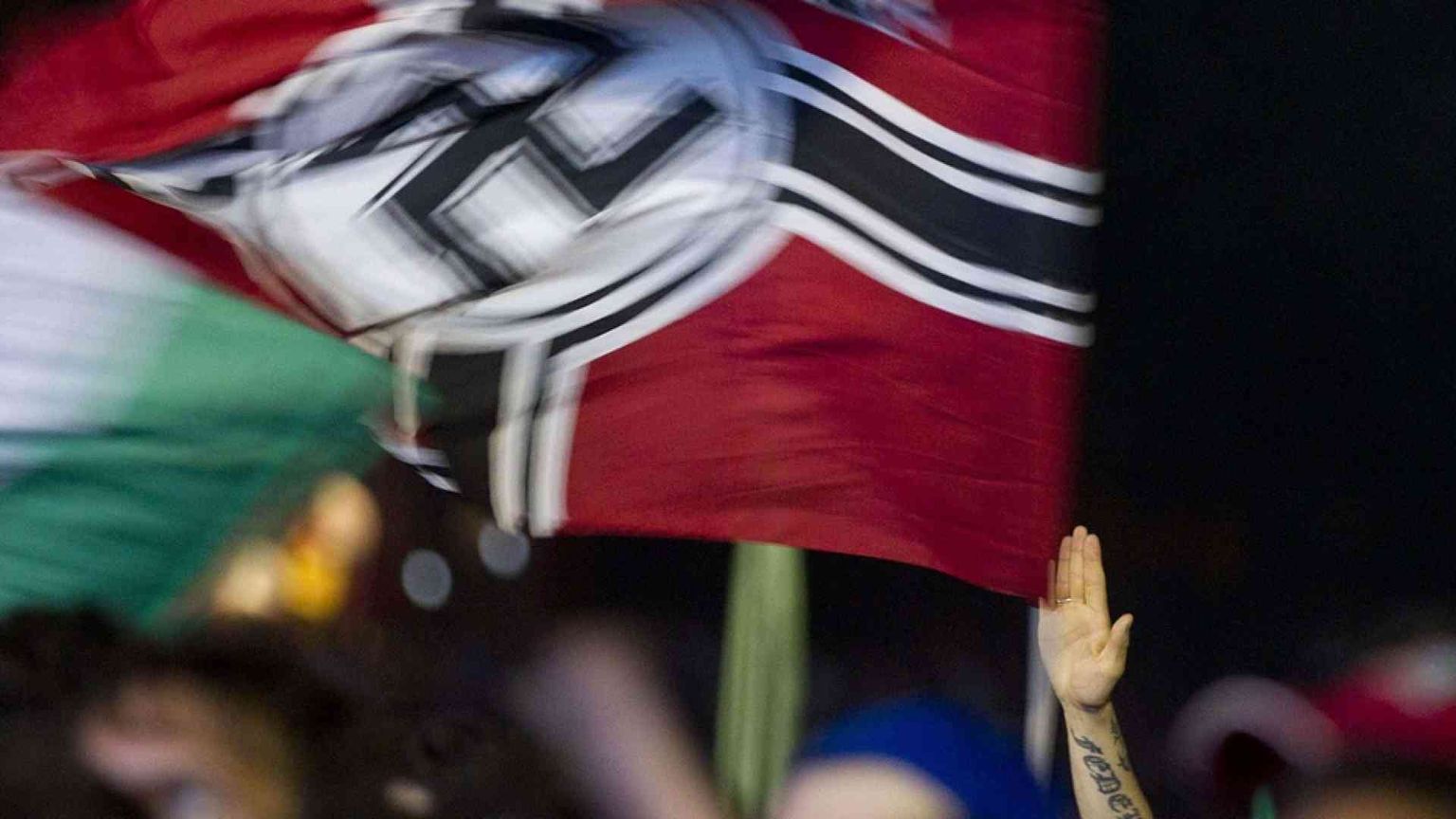 Ora il neonazismo spaventa l’Europa
