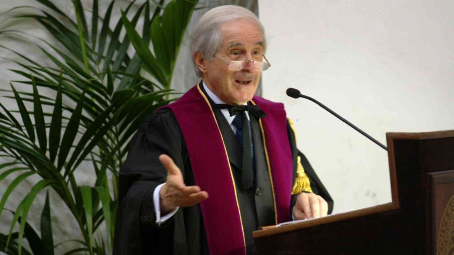 Dalle chitarre alla Rainbow: addio a don Pigini, prete imprenditore