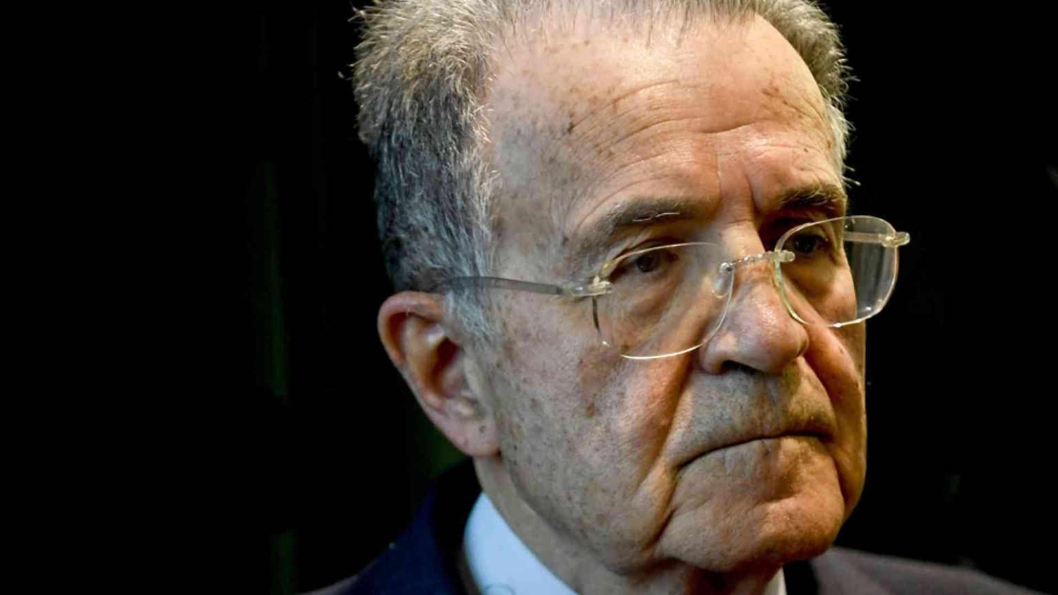 Prodi: «Governo Conte, si vada avanti. Non ci sono alternative»