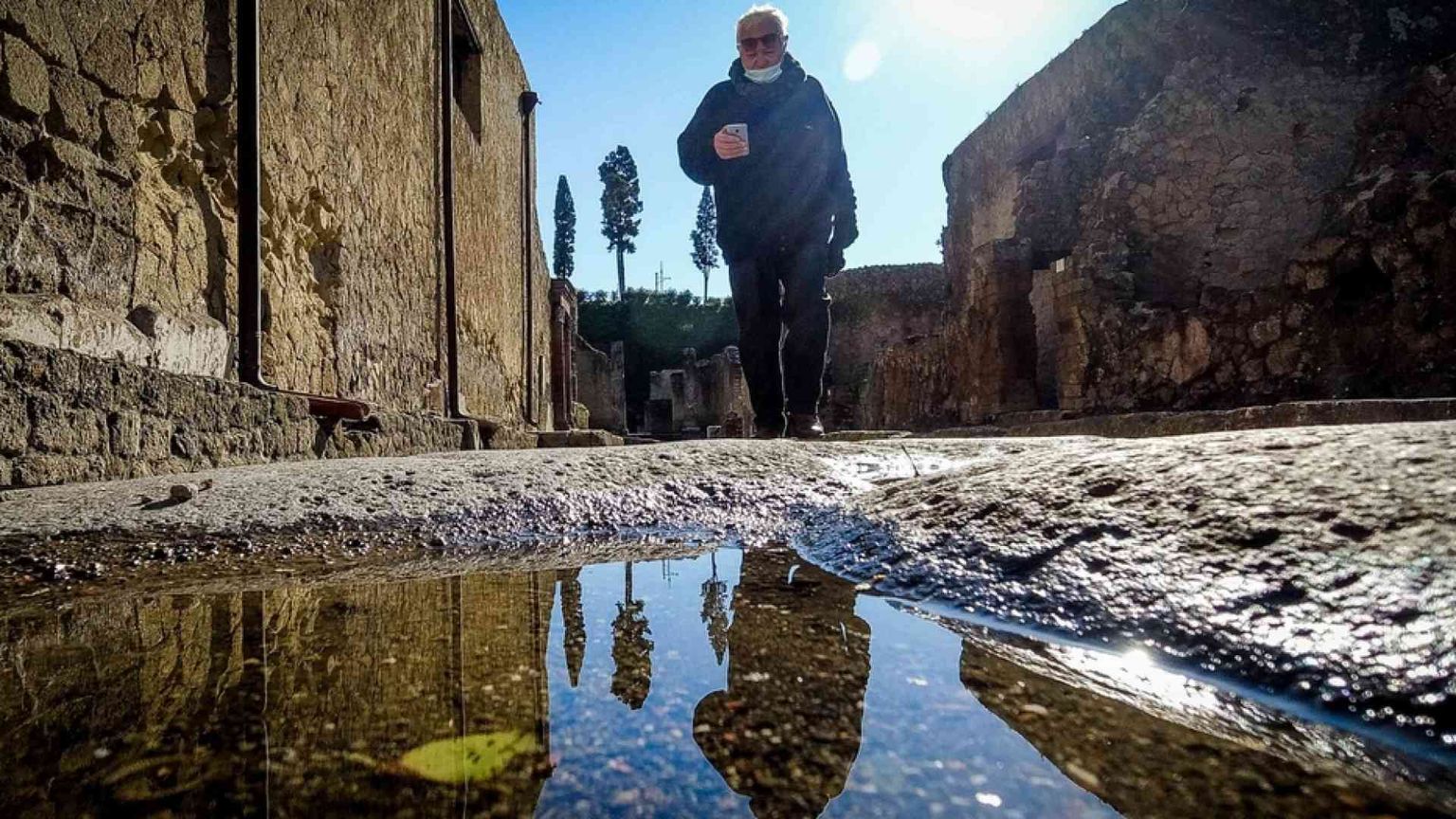 C'è una nuova povertà di vita e servono ristori per l'animo