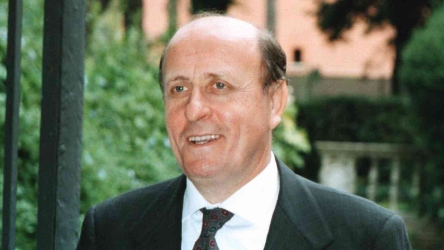 Condannato l'ex presidente dello Ior, Caloia