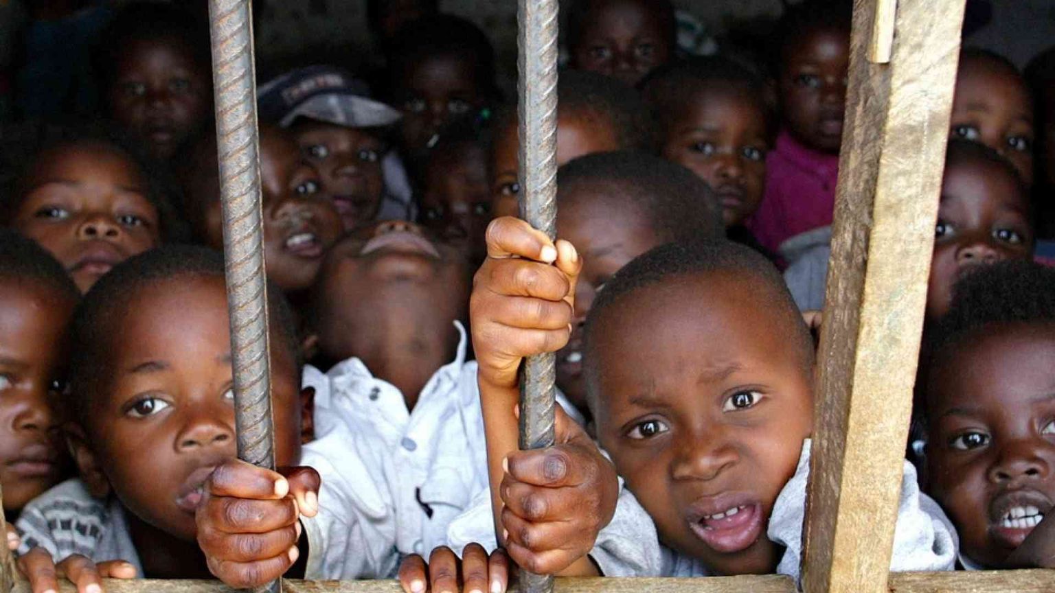 Otto orfani rapiti per essere arruolati. Le autorità: militanti islamici