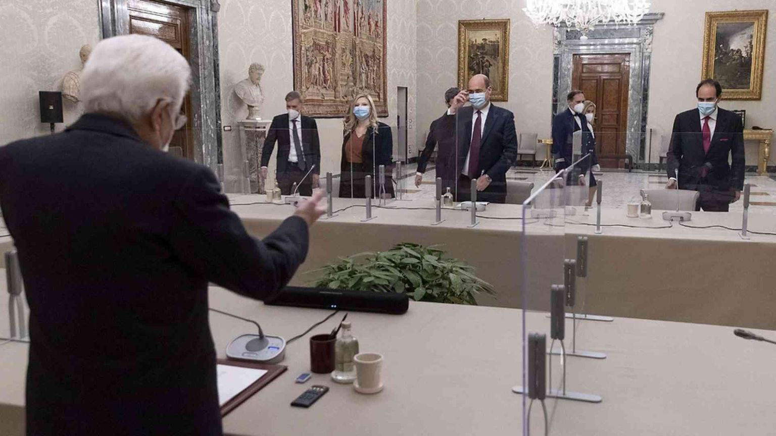 Iv non chiude ma rilancia. I 5s al bivio sul mandato esplorativo a Fico