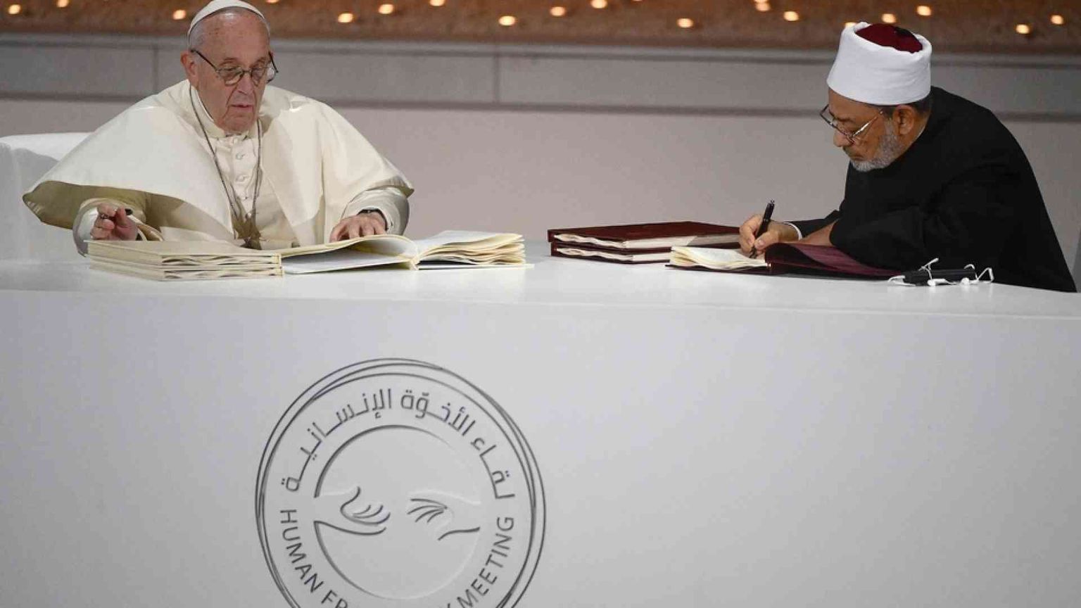 A Latifa Ibn Ziaten e Antonio Guterres il premio per la Fratellanza umana