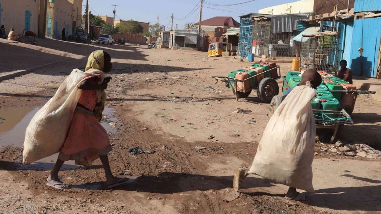 Tra i profughi in Niger, la salvezza è un corridoio umanitario verso l'Italia
