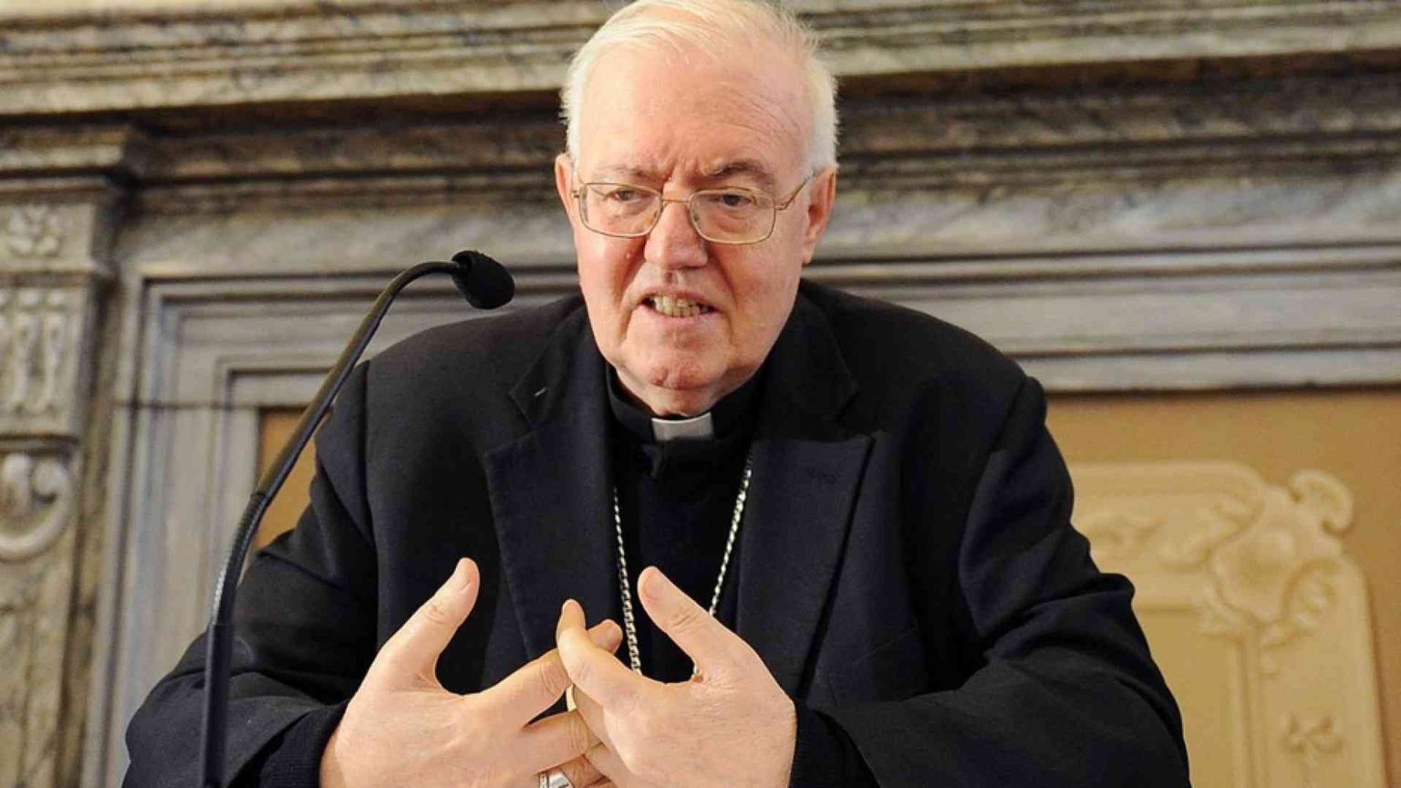 Il vescovo Nosiglia: i clochard? Nella mia casa. A Torino chiedo uno scatto