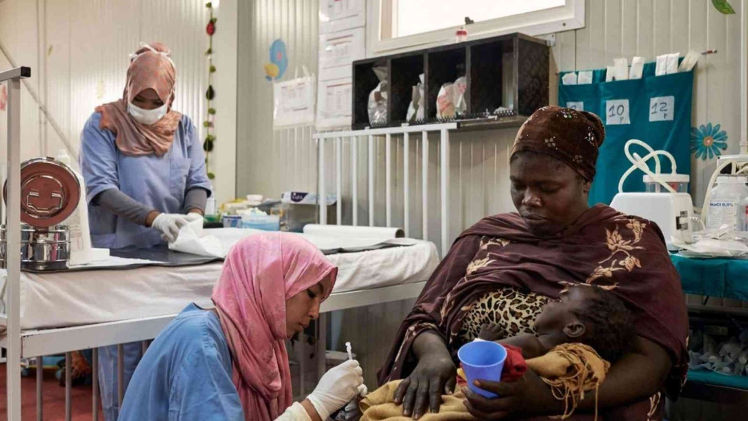 Liberalizzare i brevetti la sola strada per vaccinare tutti e salvare l'economia