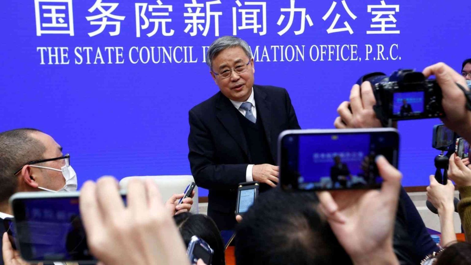 La Cina lancia l'allarme bolla. Ma Fed e Bce tirano dritto