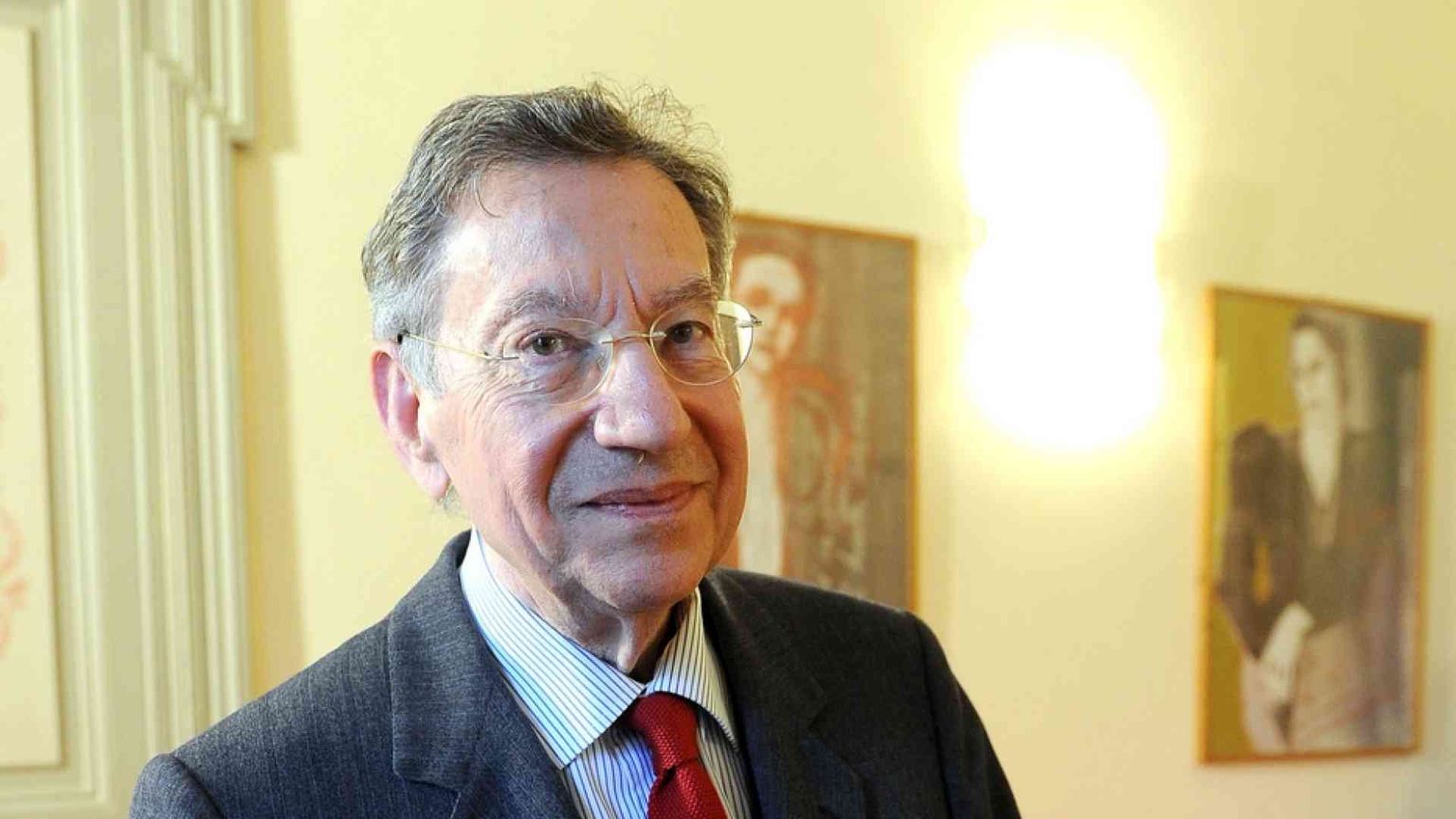 Mirabelli: minori da proteggere, no alla legittimazione di pratiche vietate