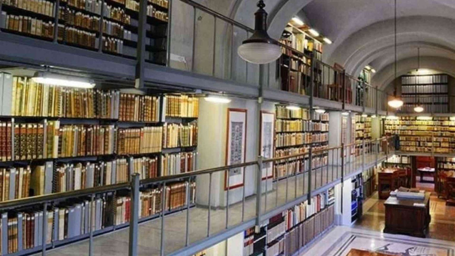 «Fra le letture del Papa autori religiosi». Ma è in uscita anche li