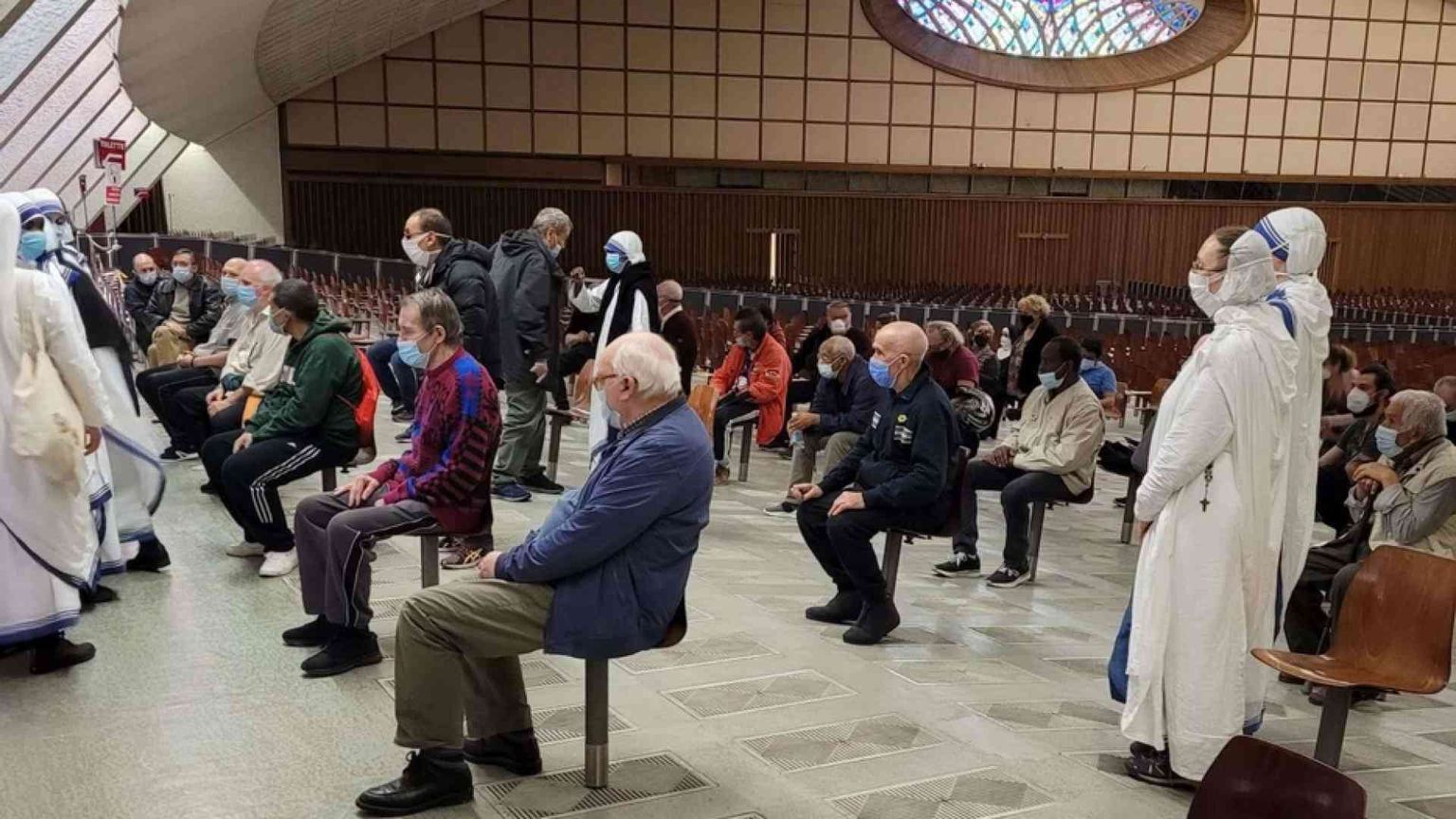 In Vaticano vaccinati altri 100 poveri