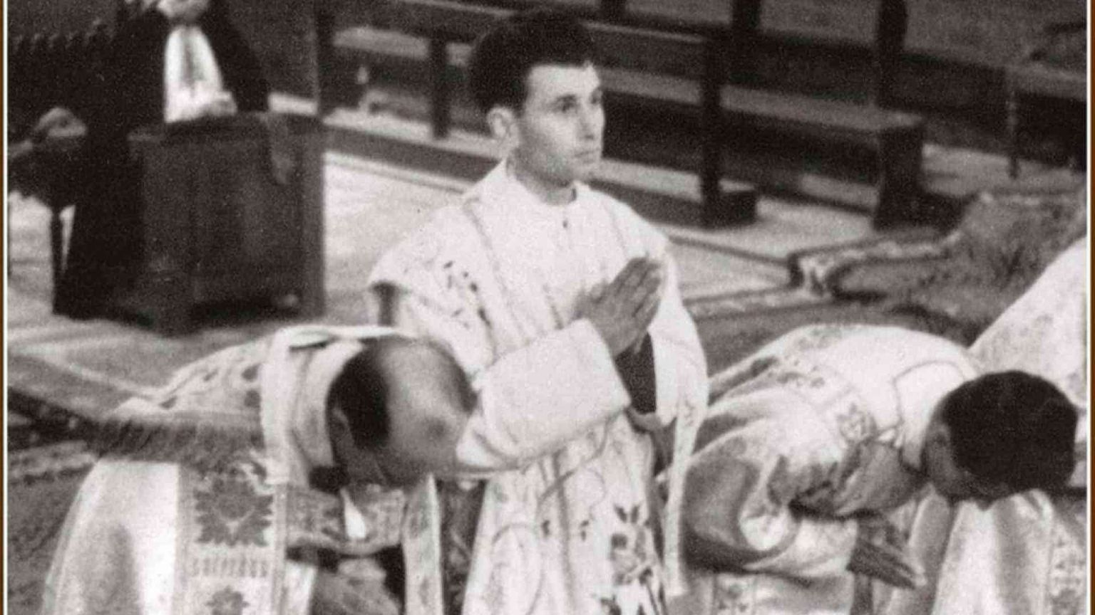 Simoni e quelle messe da carcerato con briciole e acini d'uva