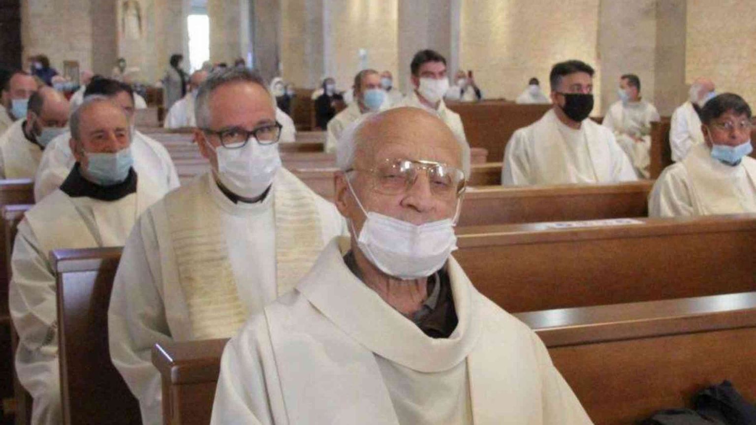 Covid, L’Aquila: padre Corrado, 40 anni con il sorriso tra i malati