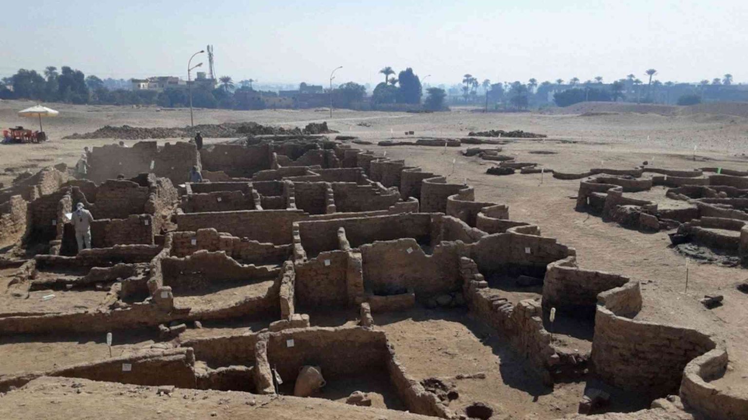 Trovata la “città d'oro” di Aten: «La scoperta più importante dopo Tutankhamon»