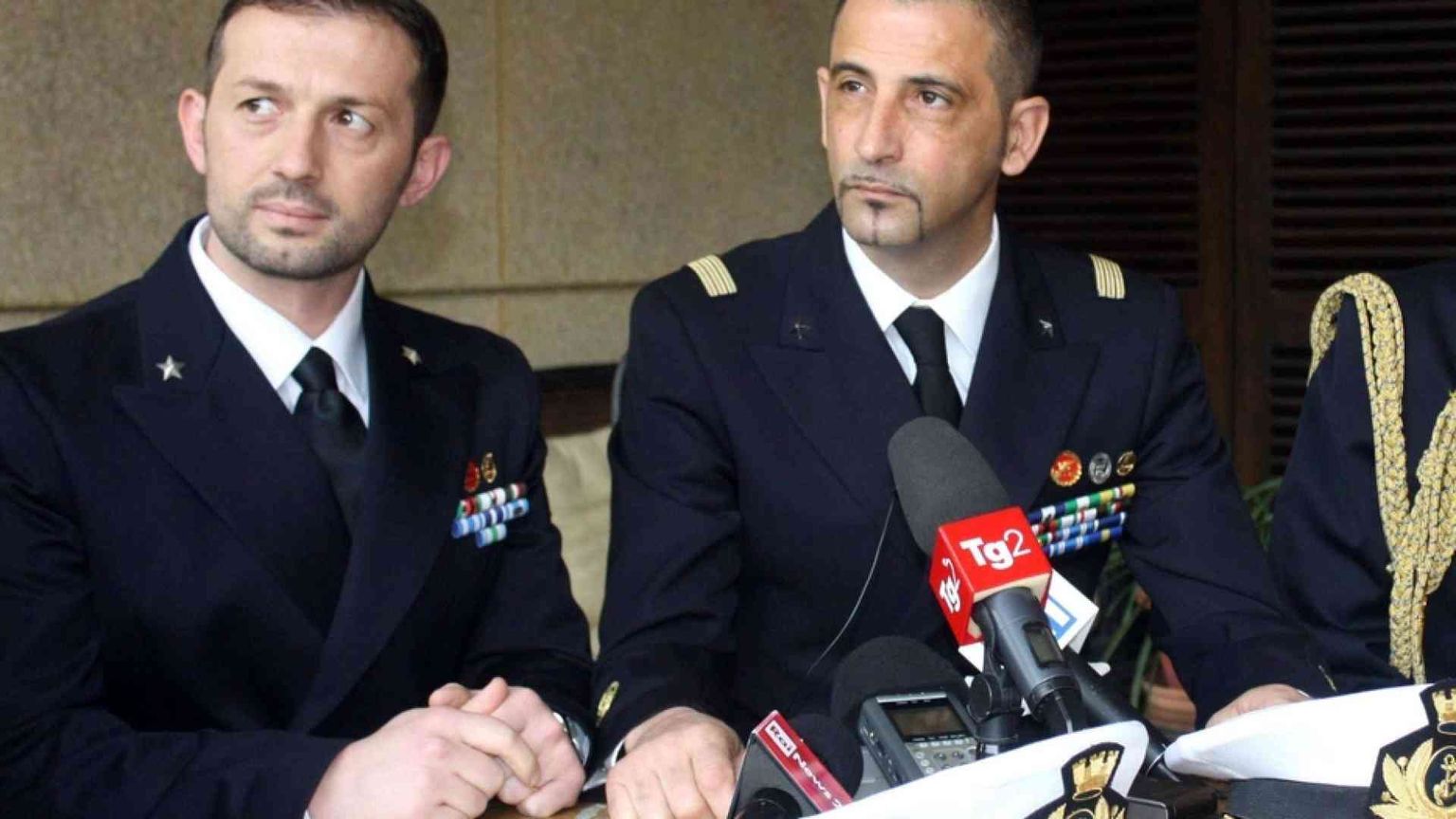 «Si chiude il caso marò: 1,1 milioni di euro alle famiglie dei pescatori»