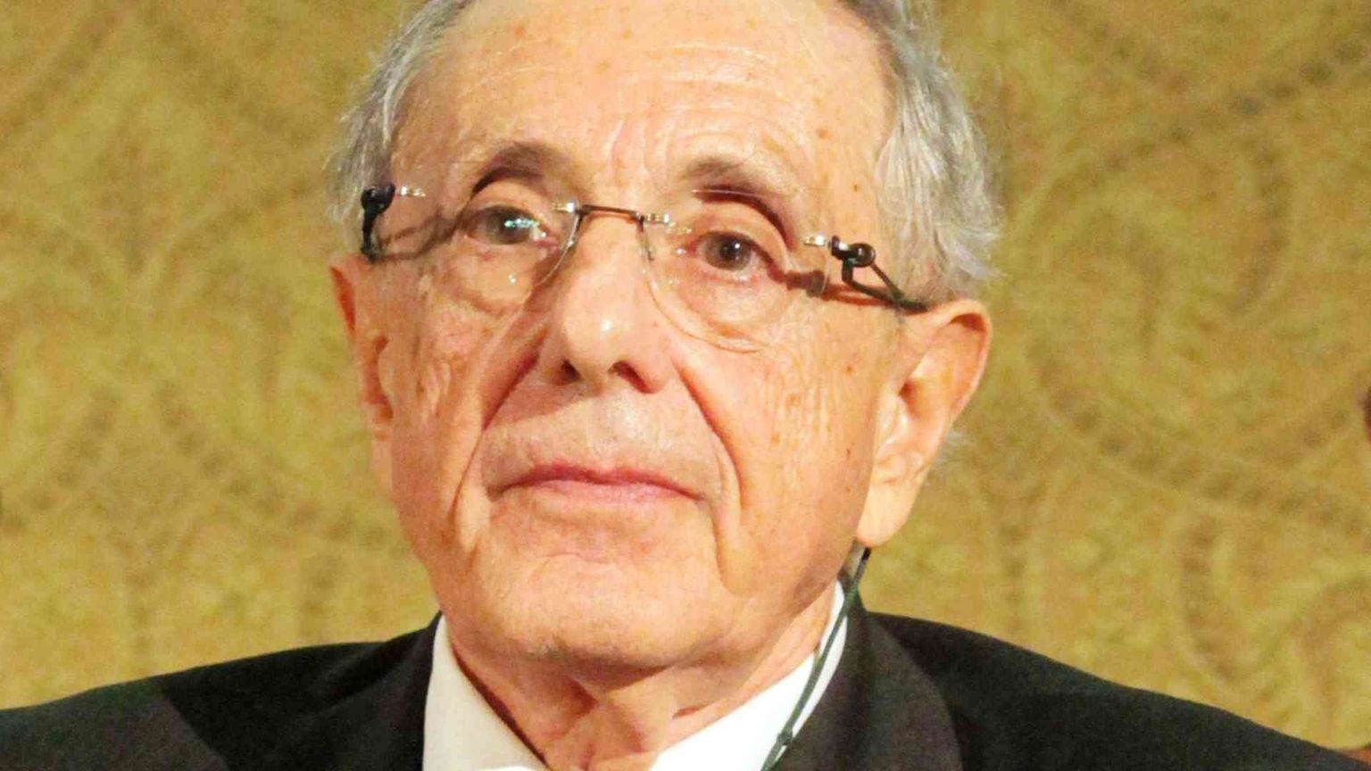 L'imbroglio ai giovani. Un futuro da «riaprire» con urgenza