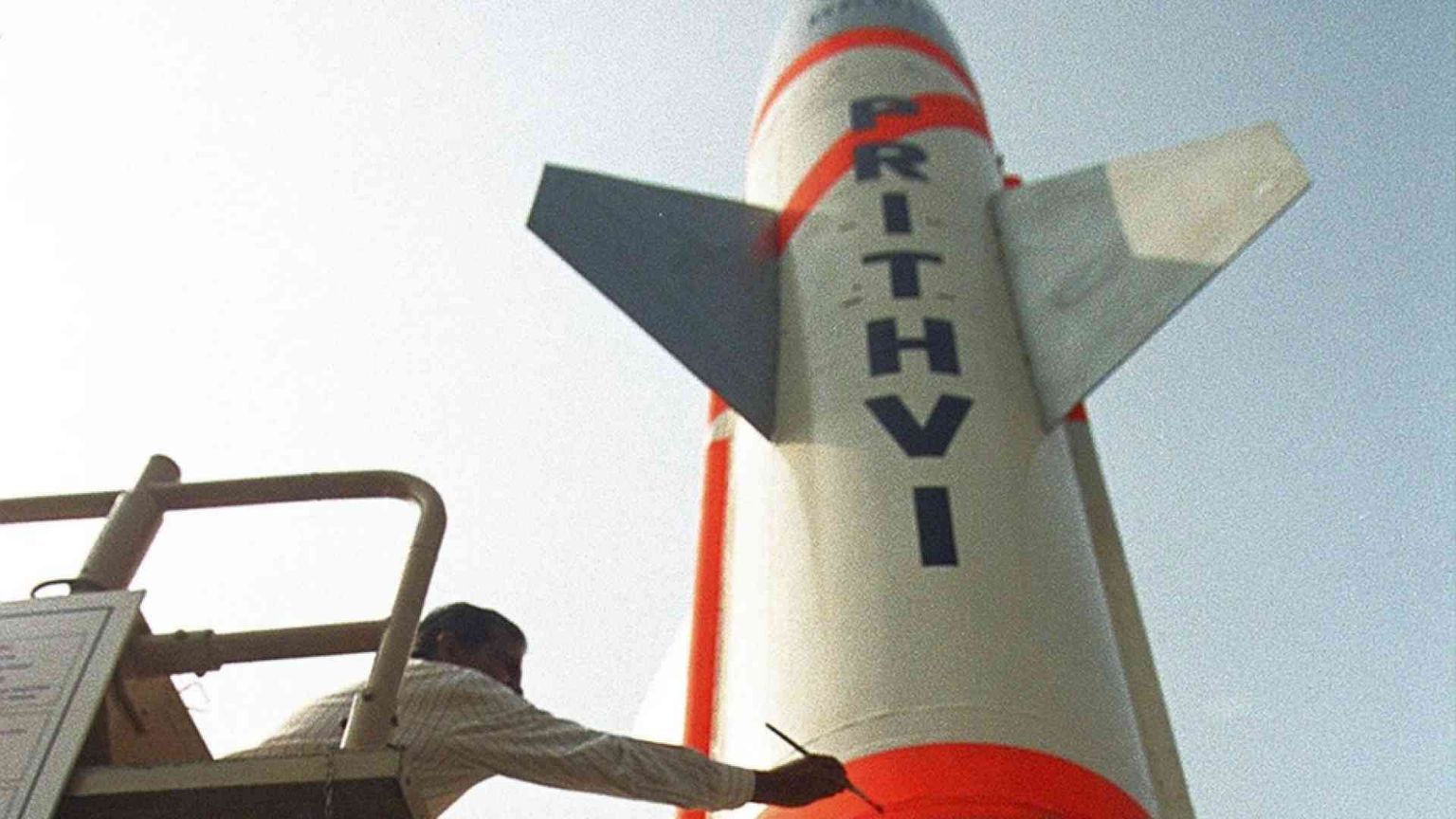 Ora l'italia dica no alle armi nucleari