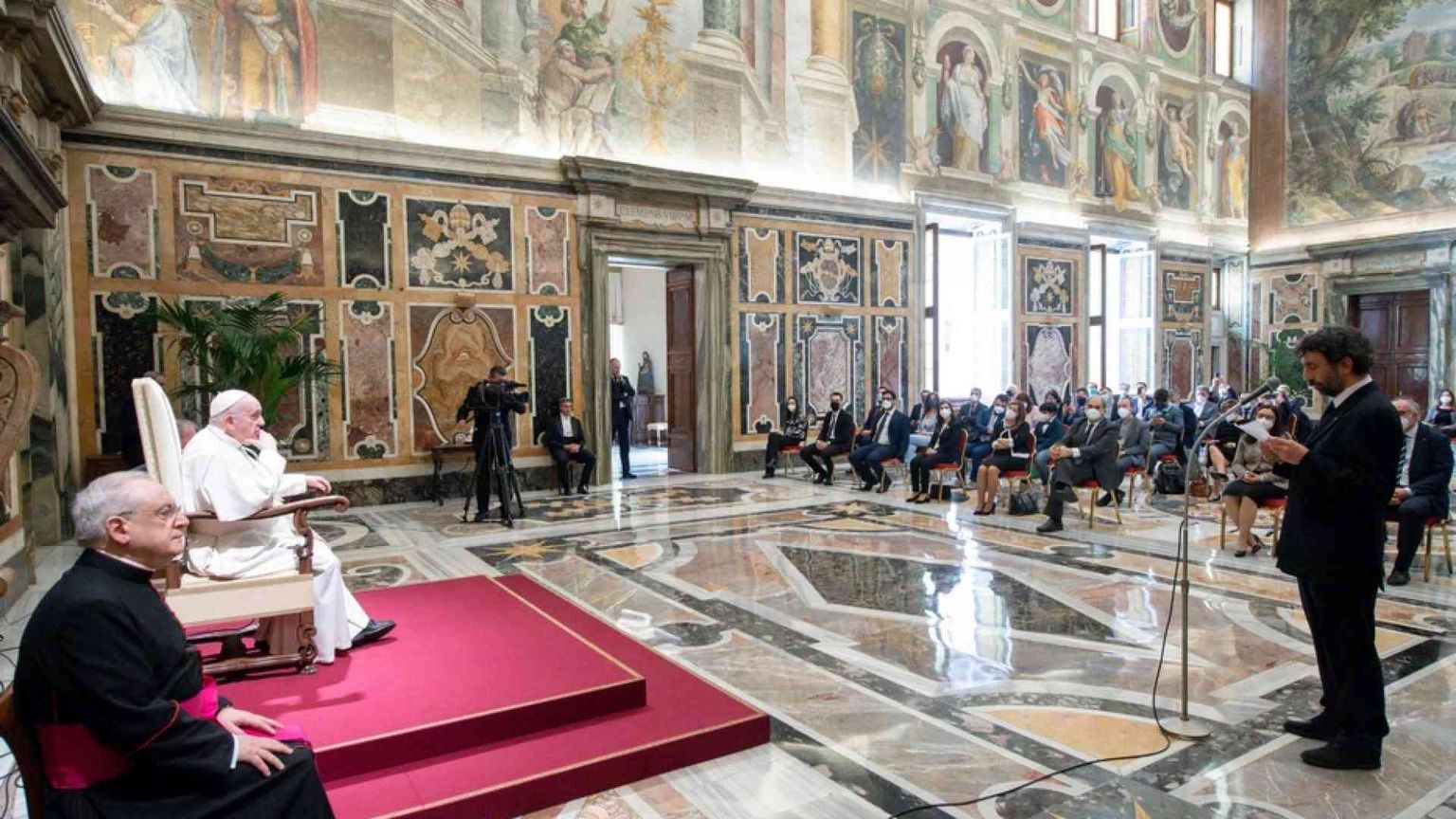 Papa Francesco all'Azione Cattolica: in Italia «un Sinodo dal basso»